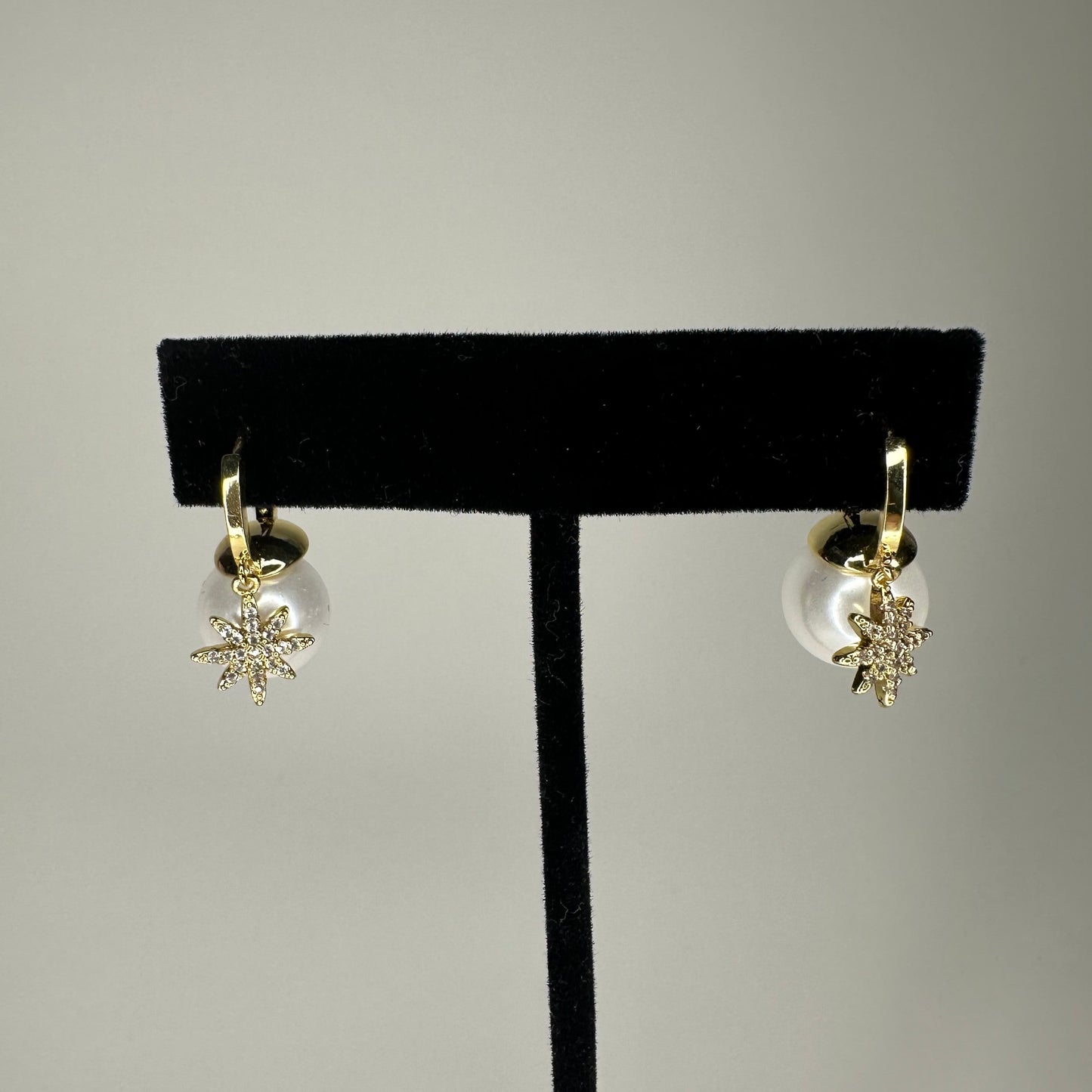 Gold Pearl Earrings